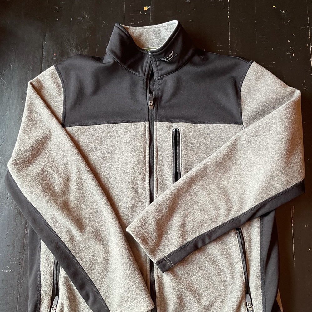 Eddie Bauer wind cutter Fleece Men’s Medium